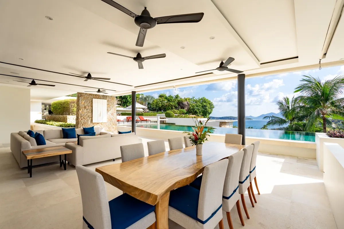 Villa 9 interior